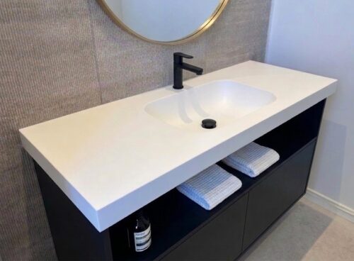 Solid Surface NICE + washbasin