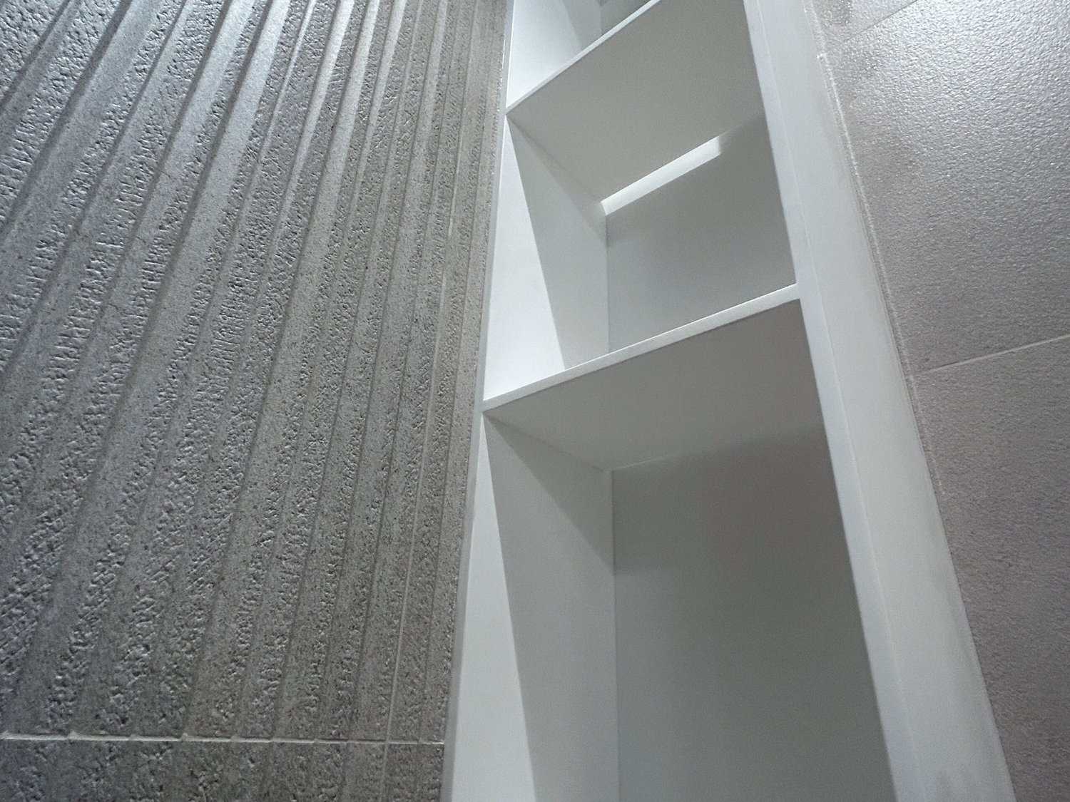 Hornacina con estantes Solid Surface Corian - Imagen 5